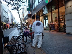 夕暮れ・元町_08'2014．．．夜は「早仕舞い」の町なんです