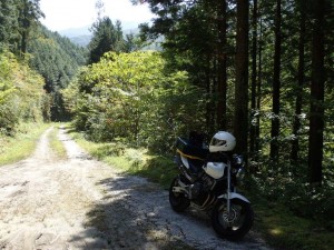 バイク釣行の入渓者さんも_0929'2014