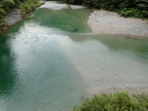 出合橋合流点中野川川からの砂州が延びています_AM0743・0907'2014