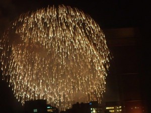 で，，宴会後の「冬花火」・乙です