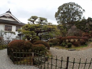 本芳我家住宅・現在もお住まいなので非公開・庭が素晴らしい！！