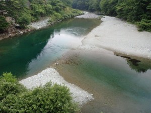 出合橋・合流点，手前が中野川川_0623