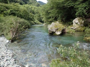 2番・エグレ岩，水位チョイ高し_0711