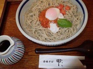 蕎麦ゲッティ－・トマト蕎麦と銘打ってますが味わい深い創作蕎麦