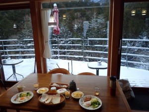 雪景色朝食