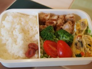 美味しい昼食弁当